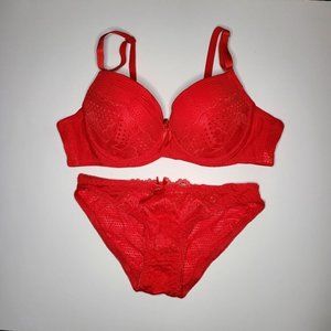 Sexy lingerie,set of bra&underwear color Red size L